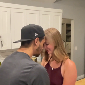 Cuckold white wife takes that bbc on her kitchen table